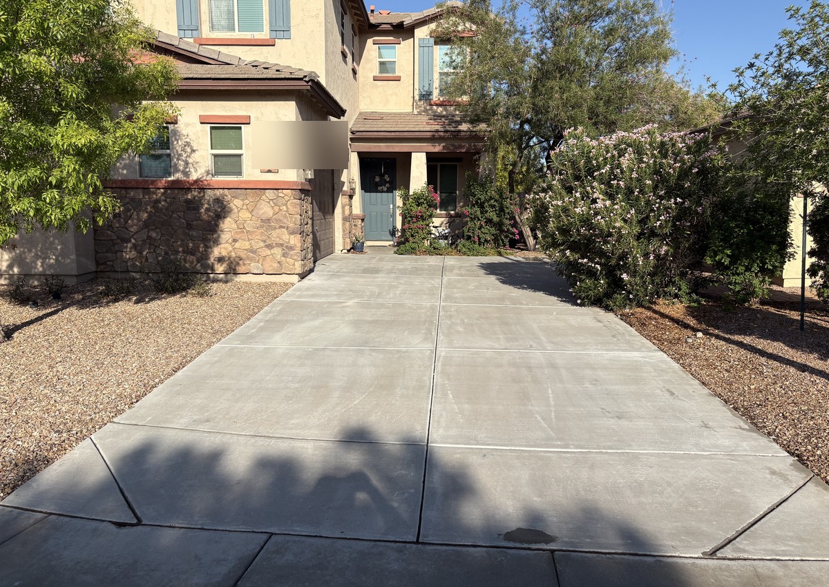 Estate Driveway after power washing